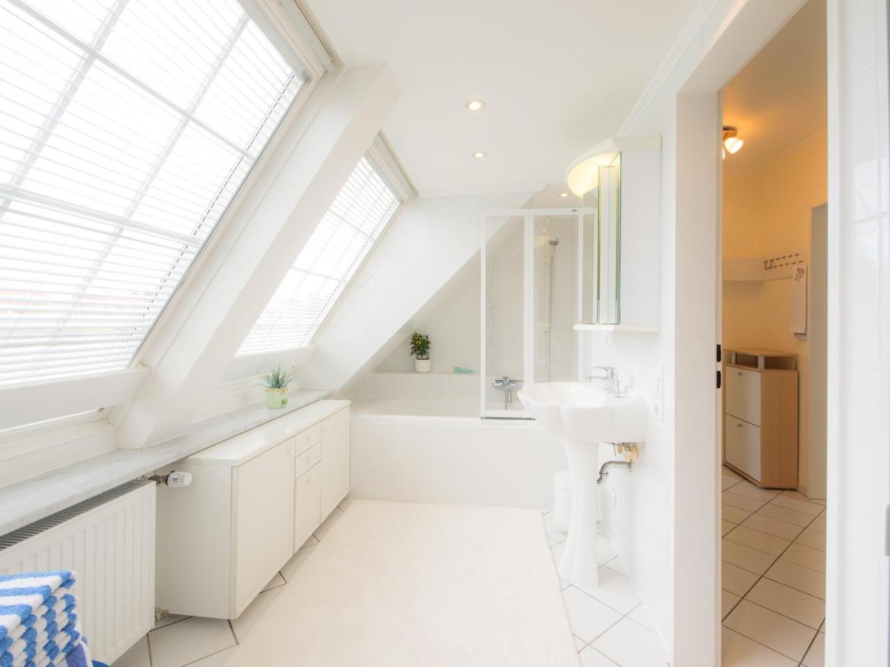 Ferienwohnung Haus Regina Timmendorfer Strand Exterior foto